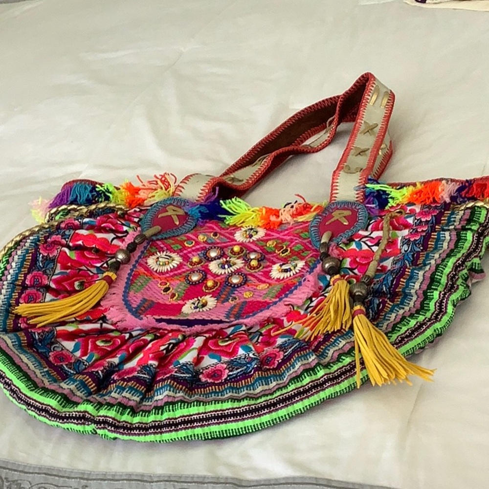 Cove Altantis Tote Bag